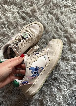 Кросівки zara