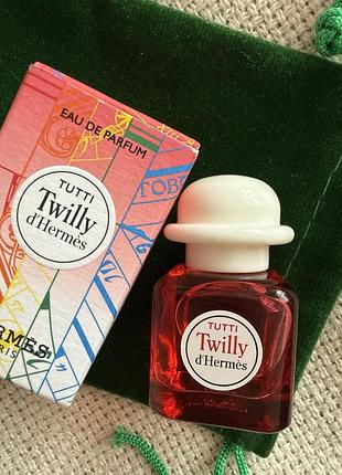 Яжіноча парфумована  вода  tutti twilly d'hermès