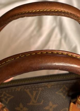 Сумочка loius vuitton alma 8
