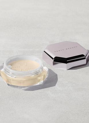 Рассыпчатая пудра fenty beauty set it down blurring powder butter