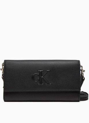 Новая сумка calvin klein (ck sculpted impression crossbody bag blk) с америки