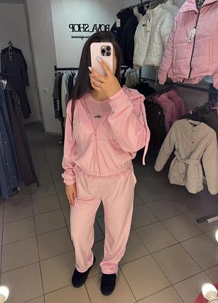Спортивний костюм