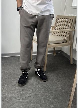 Спортивні чоловічі  штани h&m relaxed fit на флісі