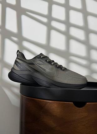 Nike renew khaki black 6
