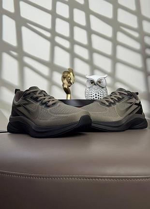 Nike renew khaki black 9