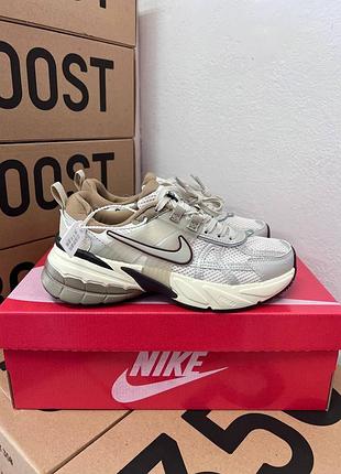 Кроссовки nike v2k runtek beige brown silver