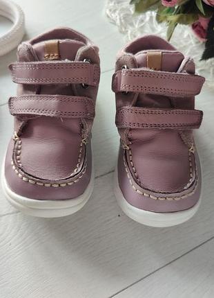 22 (14 см) No1 кожаные демисезонные ботинки для девочки clarks (кларкс) артикул 26387
