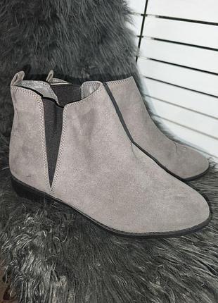 Жіночі ботільони челсі uk9 43p на широку ногу wide fit primark