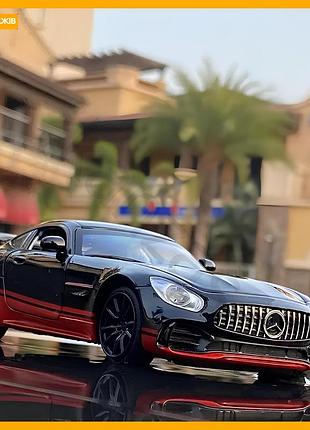 Rest модель автомобіля mercedes maisto зменшена 1:32 червона з фарами що світяться і звуковими ефектами для дітей та колекціонерів