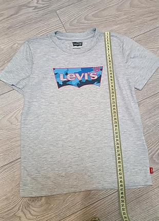 Футболка levi's 5-6p.оригінал