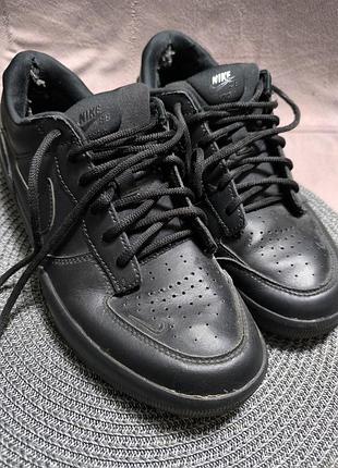Кеды nike оригинальные. qr читается.