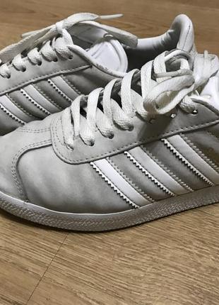 Adidas gazelle