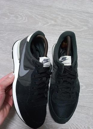 Женские кроссовки nike internationalist