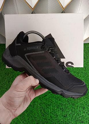 Кроссовки adidas terrex