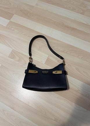 Сумка guess чорна / компактна багет / ідеальний стан