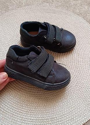 Взуття для дівчинки темно-синє на липучках 20 розмір