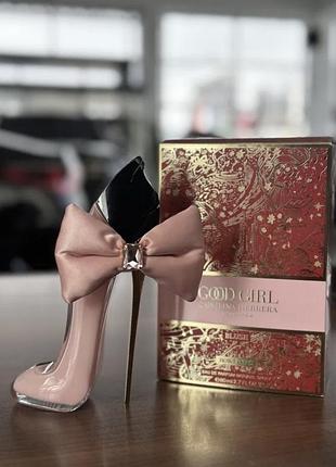 Парфумована вода carolina herrera good girl blush bowtastic