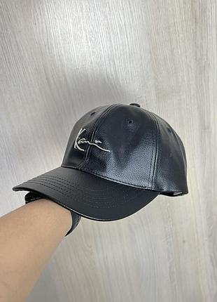 Чоловіча шкіряна кепка karl kani metal logo