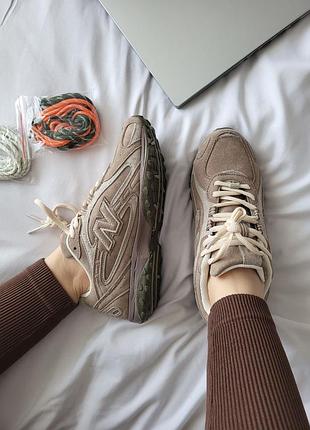 New balance 204 brown