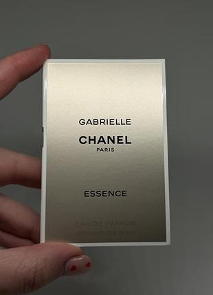 Chanel gabrielle essence парфумована вода 1,5мл