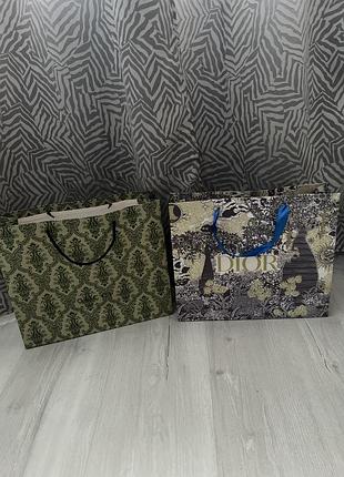 Подарочные пакеты