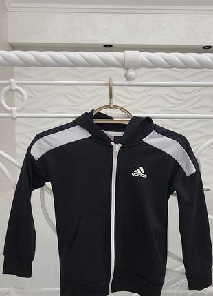 Спортивна кофта adidas