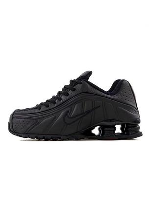 Крутезні жіночі кросівки nike wmns shox r4 black чорні