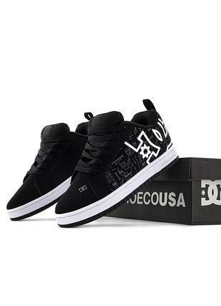Круті жіночі кросівки dc shoes court graffik x basquiat black white