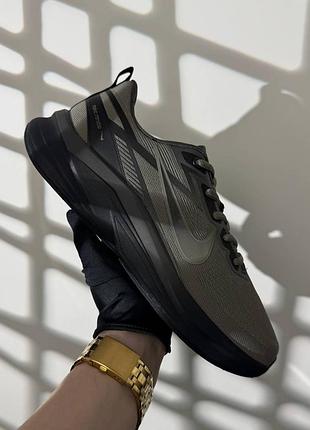 Nike renew khaki black 7