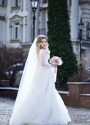 Весільна сукня