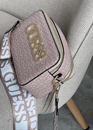 Городская кросс боди кожаная guess брендовая сумка для девушки через плече женская маленькая сумочка из кожи гесс бежевый