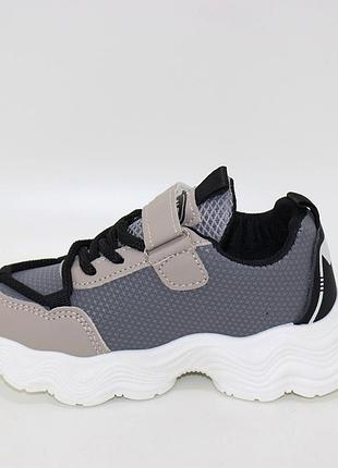 Кросівки дитячі 4