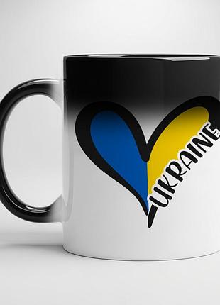 Патріотична чашка з принтом - "ukraine" хамелеон з білою серединою