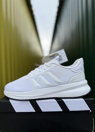 Кроссовки adidas оригинал 46 размер xplr path белые