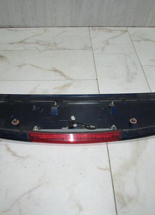 Спойлер кришки багажника toyota avensis t25 2003-2008