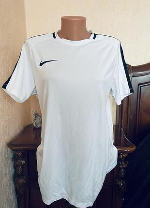 Футболка чоловіча nike з німеччини