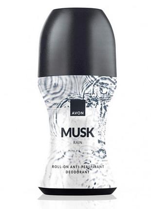 Дезодорант-антиперспирант с шариковым аппликатором avon musk rain, 50 мл