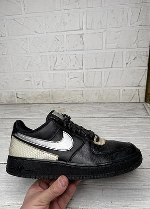 Мужские черные кроссовки nike air force 1 ( описание)
