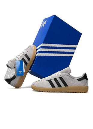 Женские кроссовки adidas bermuda light grey black