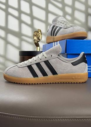 Женские кроссовки adidas bermuda light grey black