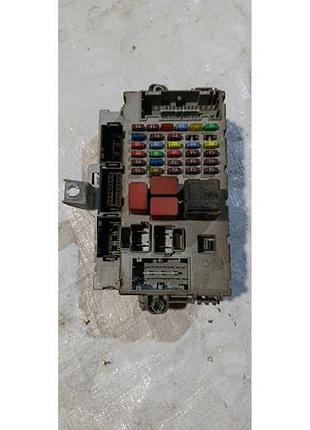 Блок запобіжників 1361296080 peugeot boxer 07-