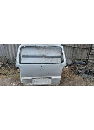 Крышка багажника ляда mercedes vito 638
