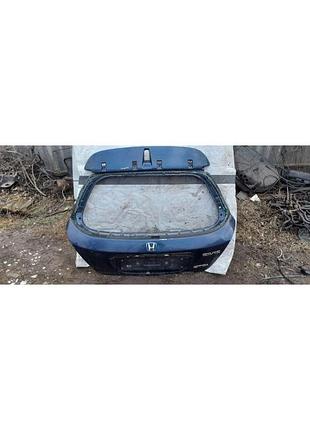 Крепышка багажника ляда hoda civic