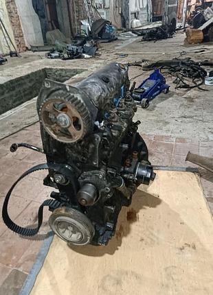 Двигун opel vivaro f9k 1.9