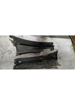 Жабо volkswagen vento 93г.в.
