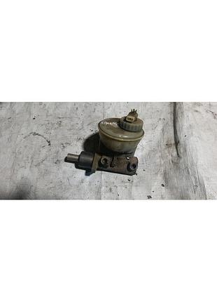 Главный тормозной цилиндр volkswagen vento 1.8 93г.в.