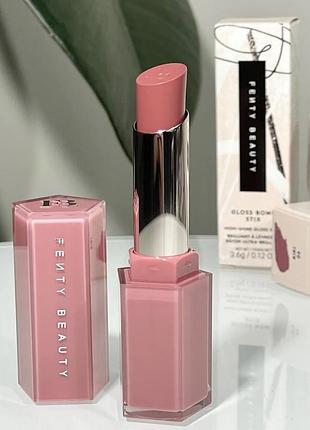 Fenty beauty gloss bomb stix high-shine stick — is it fu$$y  сяюча бальзамна помада-стік від fenty beauty з ефектом глянцевих, доглянутих губ.