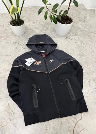 ☄️зипка от бренда ☄️ nike tech syna world central сее