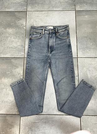 Пакет женских джинс. “zara”, “bershka”, “primark”, “colins”. 4 шт.