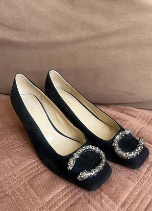 Жіночі туфлі gucci size 35 22,5 см стан дуже хороший була зроблена профілактика підошви
